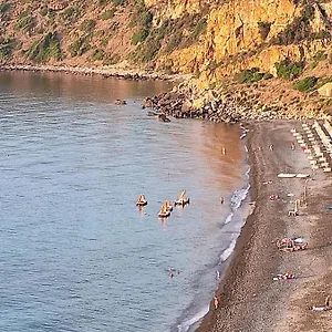 Maremonti , Pollina Italia